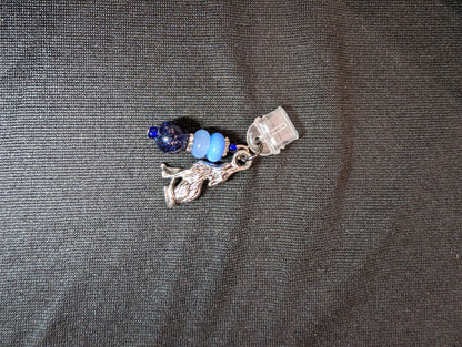 (Kindle) Dust Plug Charm