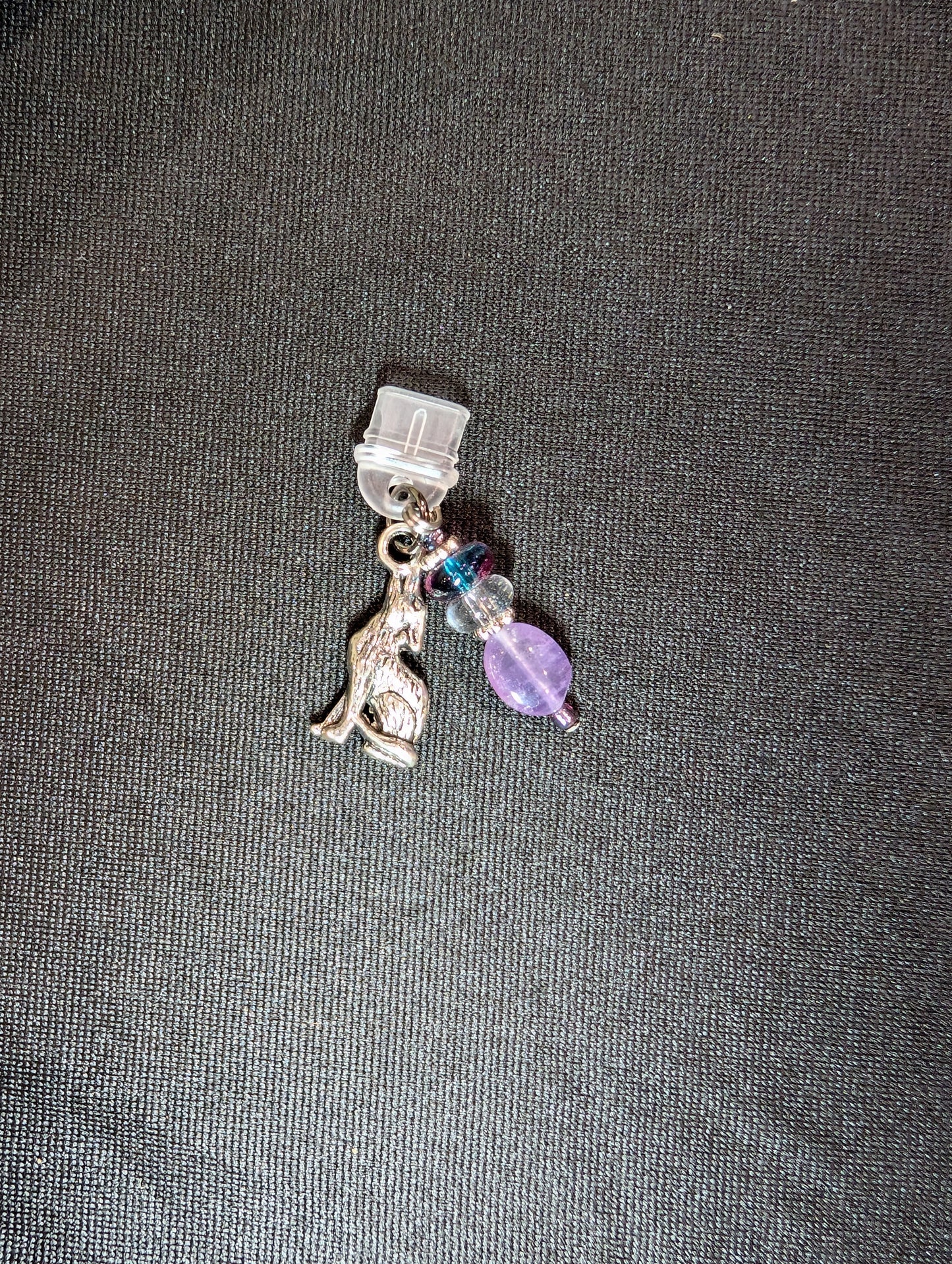 (Kindle) Dust Plug Charm