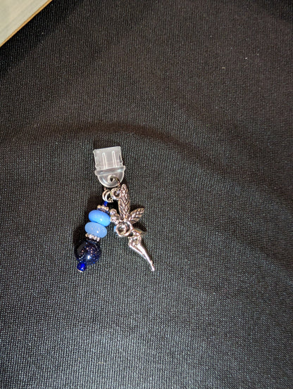 (Kindle) Dust Plug Charm
