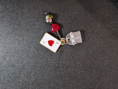 (Kindle) Dust Plug Charm